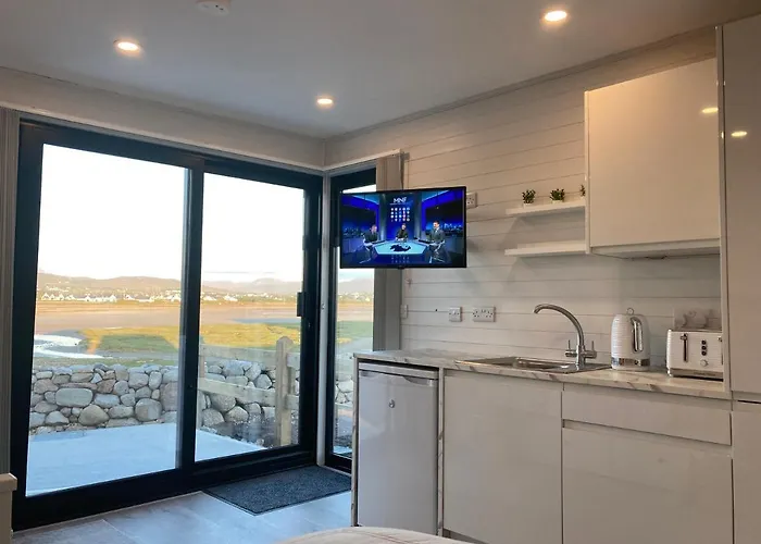 Donegal Luxury Pods